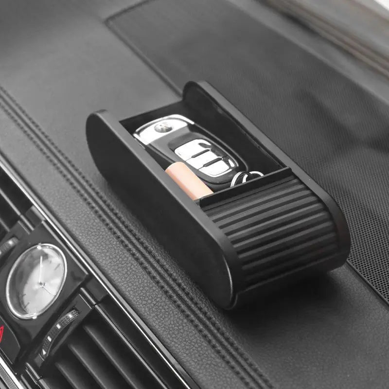 Organizador para tablero de auto