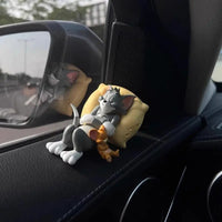 Kawaii Tom Jerry Ornament Cartoon Figure Mini Ornament Car Dashboard Interior Decor Desktop Office Display Accessory Gifts